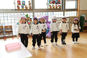 カードめくり競争　すみれ