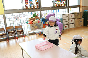 カードめくり競争　すみれ