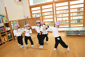 カードめくり競争　すみれ