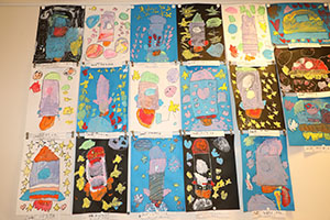 作品展の各クラスの個性あふれる作品　　　年中組