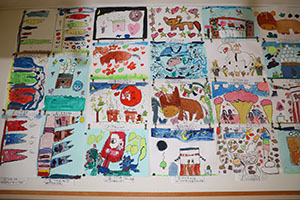 作品展の各クラスの個性あふれる作品　　　年長組