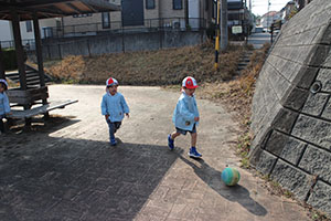 お散歩へでかけました　さくら・りす