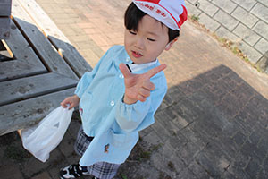 お散歩へでかけました　さくら・りす