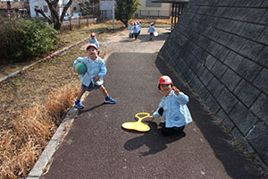 お散歩へでかけました　さくら・りす