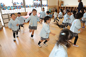 イングリッシュ　ばら・すみれ