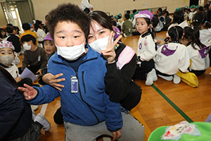 八郷小学校で交流会がありました
