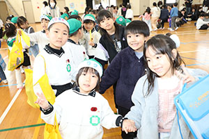 八郷小学校で交流会がありました