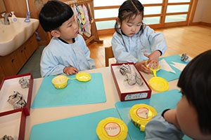 お団子の制作　きりん