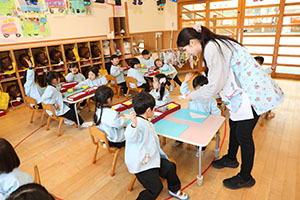 お団子の制作　きりん