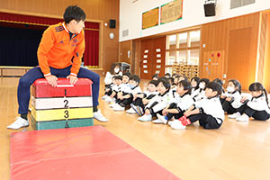 体操教室　ー跳び箱ー　さくら