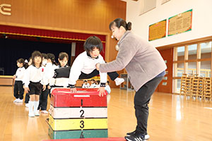 体操教室　ー跳び箱ー　たんぽぽ