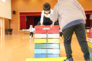 体操教室　ー跳び箱ー　たんぽぽ