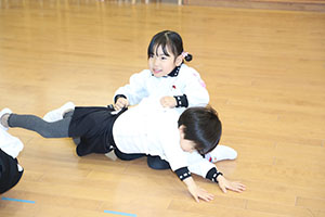 体操教室　ー跳び箱ー　たんぽぽ