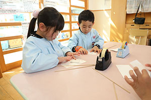 科学教室「色の不思議」　D・E