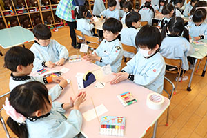 科学教室「色の不思議」　D・E