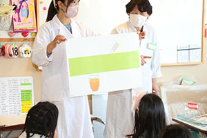 科学教室「色の不思議」　A・B・C