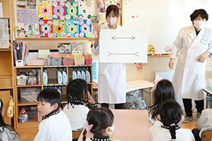 科学教室「色の不思議」　A・B・C