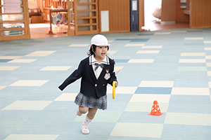 リレー楽しかったね　きりん・うさぎ・B