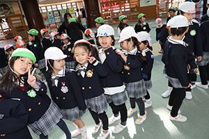 リレー楽しかったね　きりん・うさぎ・B