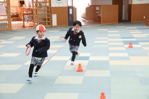 リレー楽しかったね　きりん・うさぎ・B