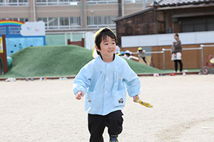 リレー楽しかったね　こあら・ぱんだ