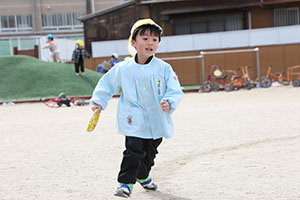 リレー楽しかったね　こあら・ぱんだ