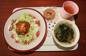 2月生まれの誕生会　「リレー」　 年少組