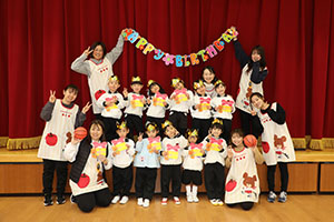 2月生まれの誕生会　「ドッジボール」　 年中組