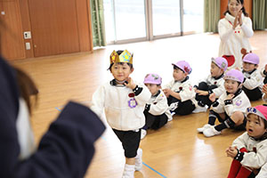 2月生まれの誕生会　「ドッジボール」　 年中組