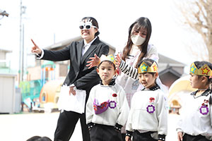 2月生まれの誕生会　「逃走中ゲーム」　 年長組