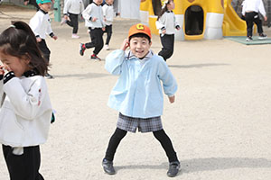 2月生まれの誕生会　「逃走中ゲーム」　 年長組