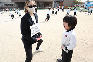 2月生まれの誕生会　「逃走中ゲーム」　 年長組