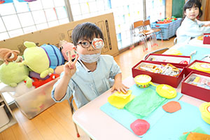 ハンバーガーの制作　ばら