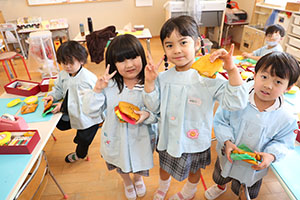 ハンバーガーの制作　ばら