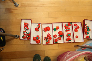 野菜の制作　すみれ