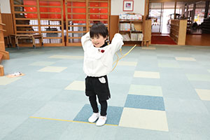 縄跳び大会　年中　NO．2