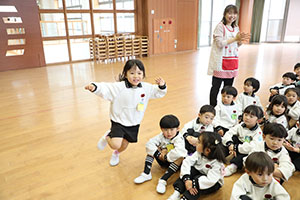 縄跳び大会　年中　NO．2