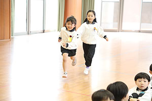 縄跳び大会　年中　NO．2