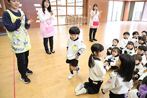 縄跳び大会　年中　NO．2