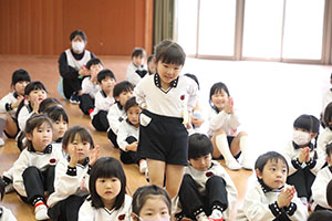 縄跳び大会　年中　NO．2