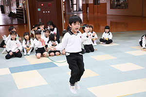 縄跳び大会　年中　NO．2