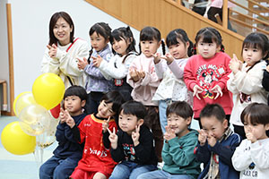 わくわくパーティ　集合写真の様子