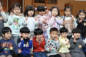 わくわくパーティ　集合写真の様子