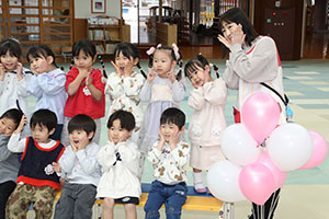 わくわくパーティ　集合写真の様子