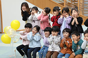 わくわくパーティ　集合写真の様子