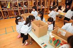 電車の制作　ことり