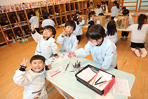 電車の制作　ことり