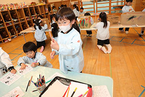 電車の制作　ことり