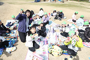 お別れ遠足で南部丘陵公園に行きました　年長組 NO.2