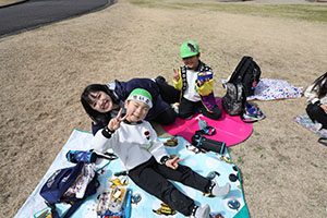 お別れ遠足で南部丘陵公園に行きました　年長組 NO.2